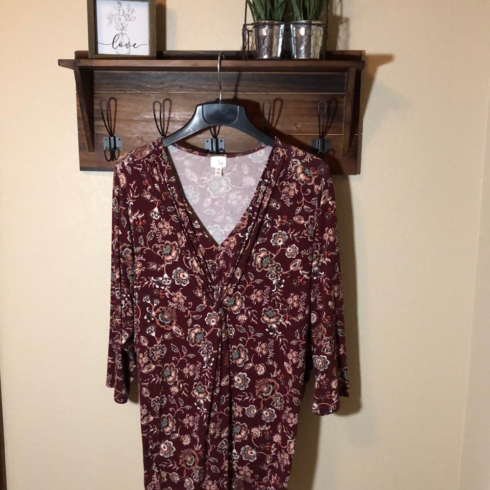 Dress Barn Floral top